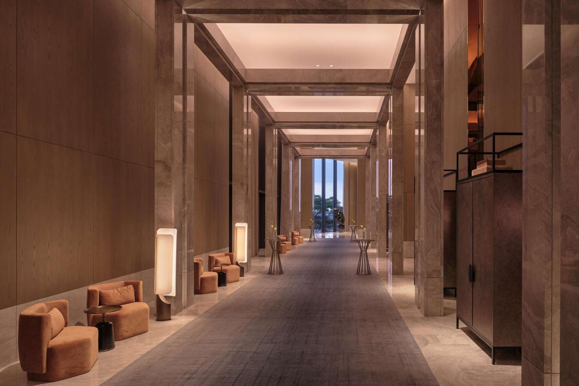 Conrad Shenzhen, The First Art Museum Hotel In Greater Bay Area With The Stunning Bay And Sunset View In The Hotel Terrace Exterior photo