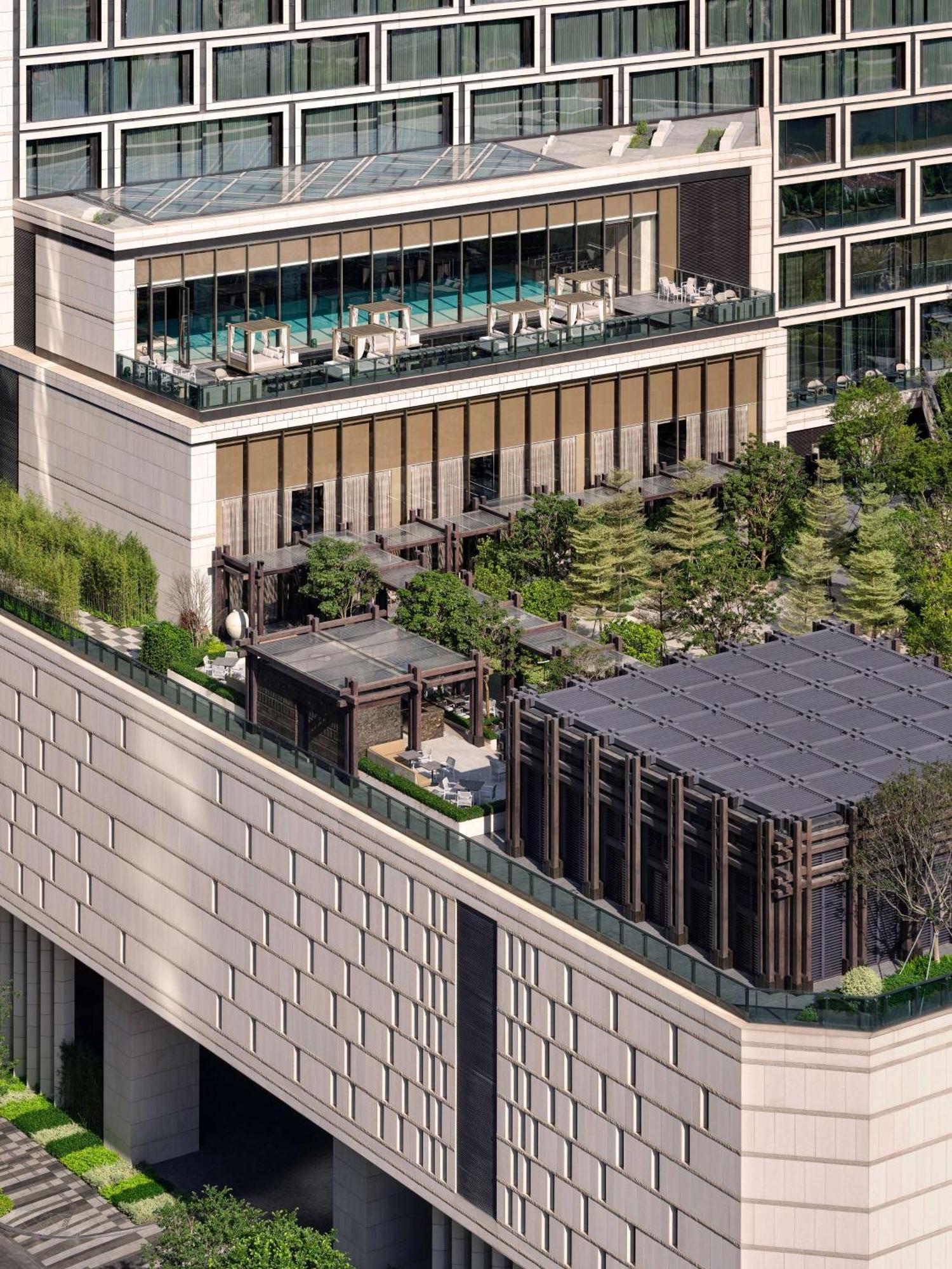 Conrad Shenzhen, The First Art Museum Hotel In Greater Bay Area With The Stunning Bay And Sunset View In The Hotel Terrace Exterior photo